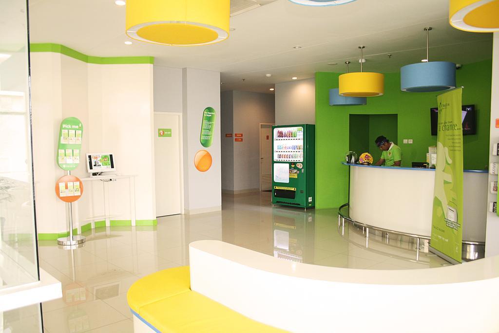 Pop! Hotel Kemang Jakarta Exterior photo