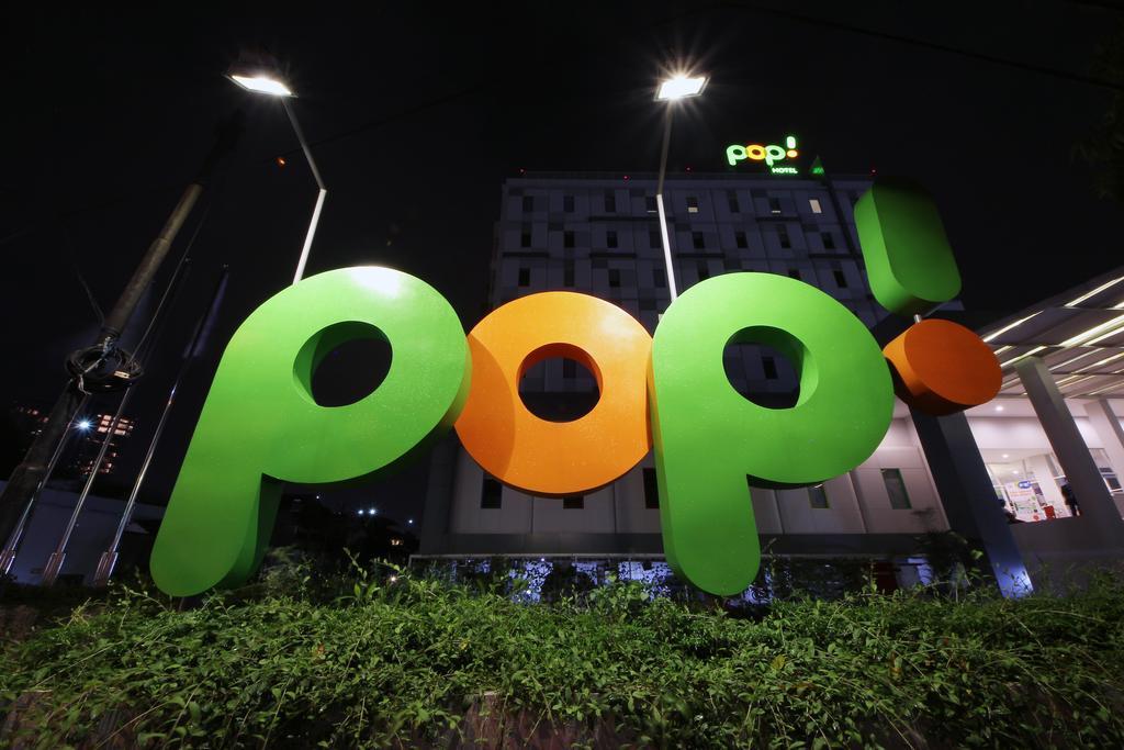Pop! Hotel Kemang Jakarta Exterior photo
