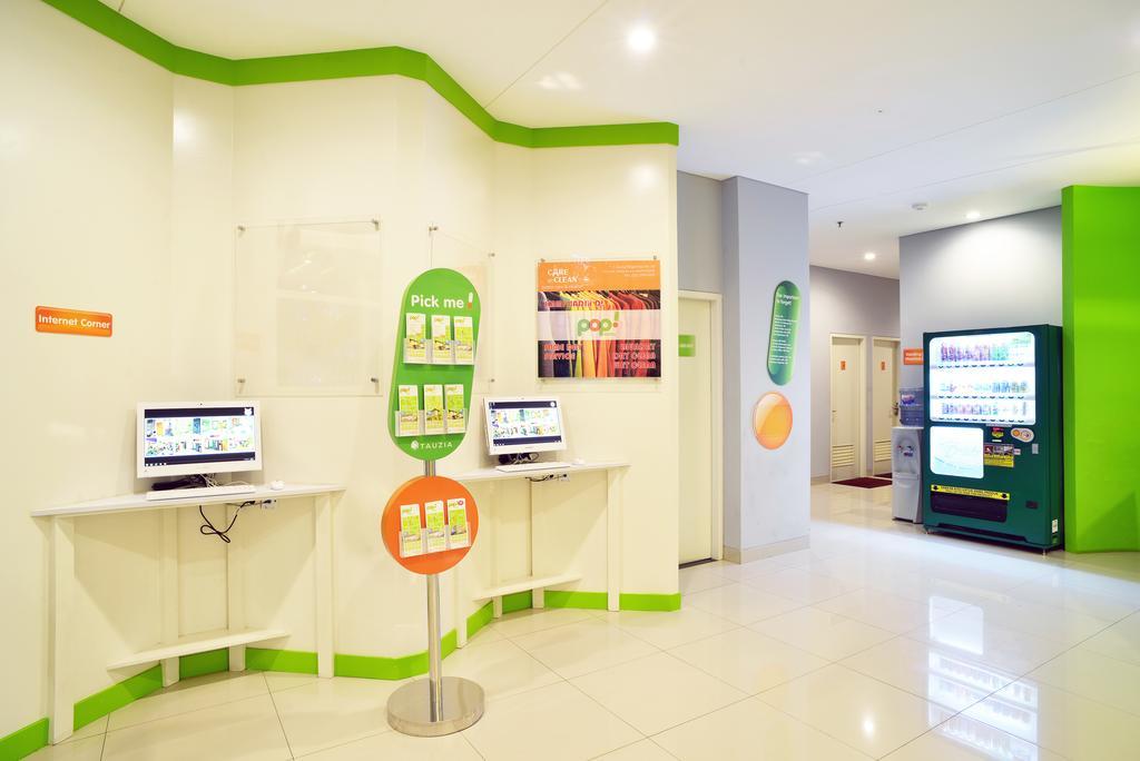Pop! Hotel Kemang Jakarta Exterior photo