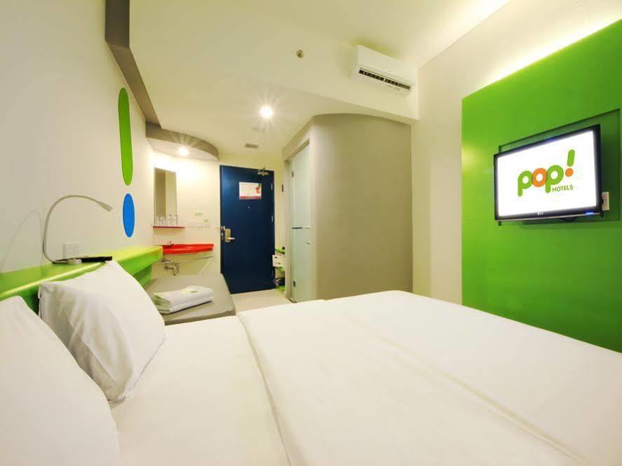 Pop! Hotel Kemang Jakarta Exterior photo
